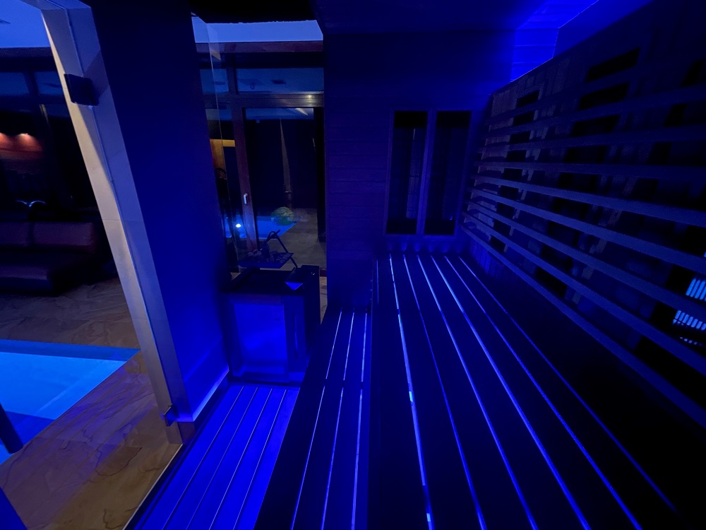 EOS LED-BELEUCHTUNG FÜR SAUNA 4W / 24V, RGB 